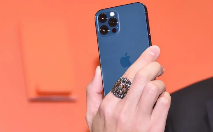 鲤城苹果手机维修分享iPhone12系列重启方法教程 
