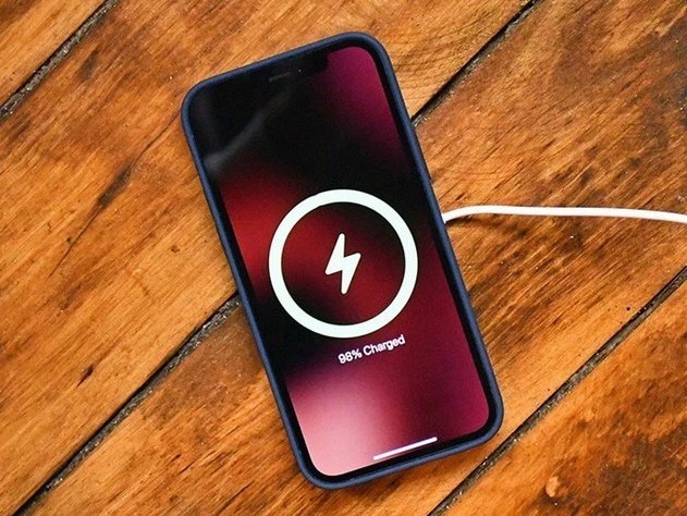 鲤城苹果手机维修分享iPhone 12可以随便充电吗 